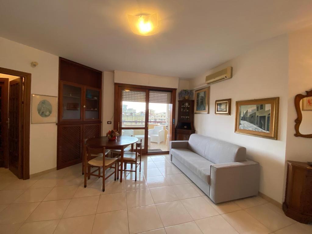 Pm 34 Via De Biase Apartment